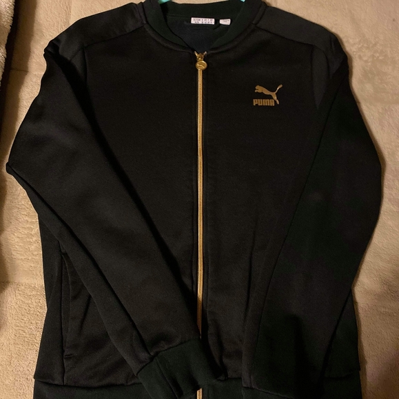 Puma coat - Picture 1 of 3